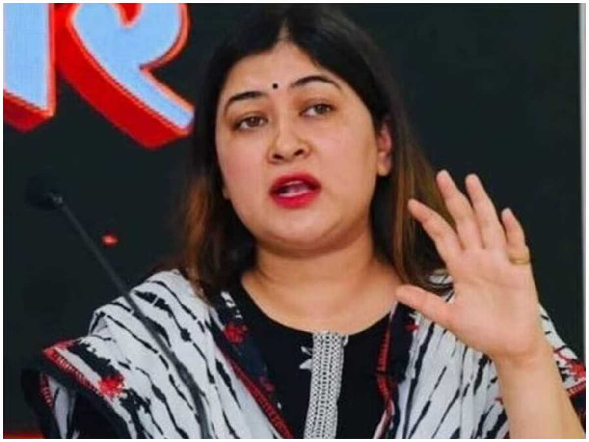 किसानों, नौजवानों, बेरोजगारों को राजनीति की मुख्यधारा में रखने के लिए कांग्रेस संघर्षरत रहेगी : रागिनी नायक किसानों, नौजवानों, बेरोजगारों को राजनीति की मुख्यधारा में रखने के लिए कांग्रेस संघर्षरत रहेगी : रागिनी नायक